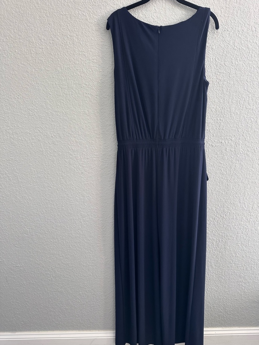 Vince Camuto Navy Sleeveless Jumpsuit Cowl Neck Elastic Waist Wide Leg Pants L - Picture 6 of 12